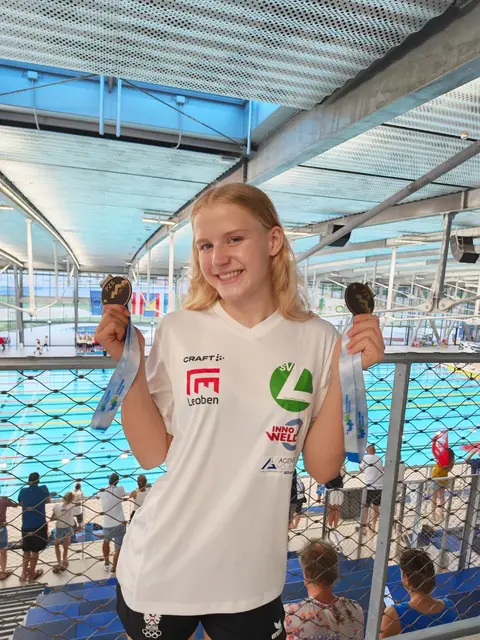 Nach den erfolgreichen Junioren-EM in München bestätigt Lilli Paier weiterhin ihre starke Form und schwamm in Ljubljana sowie in St. Johann zu mehreren Goldmedaillen. | Foto: SV Leoben