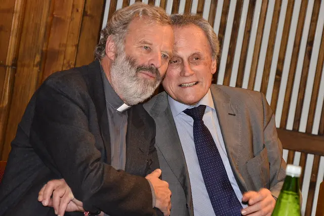 Geburtstagskind Pater Dr. Georg Sporschill mit Gratulant Josef Höchtl. | Foto: privat