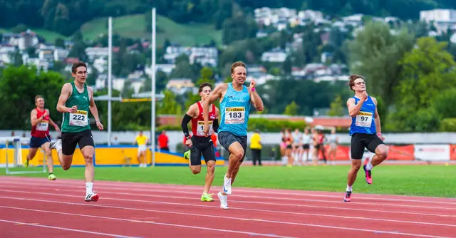 Der Rainbacher Samuel Lengauer (Nr. 183) sprintet zum Titel über die 400-Meter-Distanz. | Foto: ÖLV/amri.sports