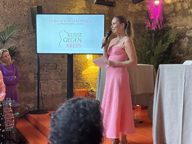 Kathi Wörndl moderierte die Projektvorstellung im St. Peter Stiftskulinarium.  | Foto: Sabrina Moriggl