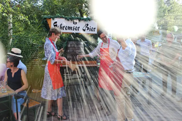 Mitten im Geschehen: Walter Kellner sorgt für ein Foto des Tages vollen Einsatz. | Foto: Walter Kellner