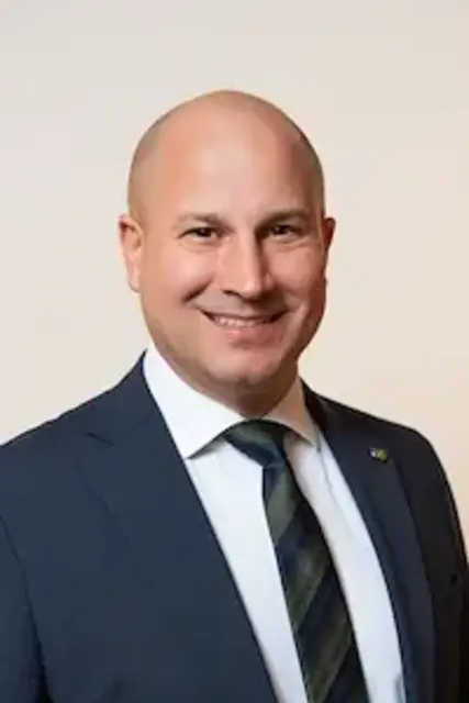 Für Moosbrunns Bürgermeister Paul Frühling (ÖVP) leisten die Regionalmedien "einen zentralen Beitrag zur Information der Bevölkerung vor Ort und sind ein wesentlicher Bestandteil der Medienlandschaft."  | Foto: Gemeinde