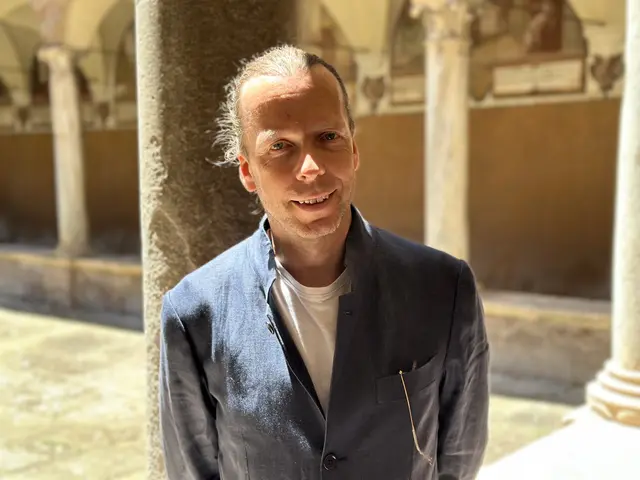 Der in Wien geborene Autor Michael Ritter beleuchtet in seinem vierten Roman der Reihe den Umbruch Wiens nach dem Ersten Weltkrieg. | Foto: zVg