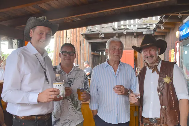 Michael Oberfeichtner (O.K. Energie Haus), Dieter Ekker (Kfz Ekker), Alexander Szabo (Turmöl-Tankstelle), Sascha Wurglits (Lucky Town) | Foto: MeinBezirk/Michael Strini