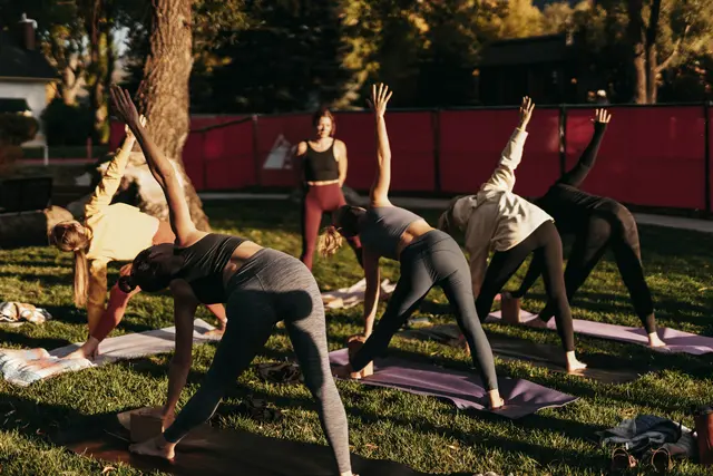 Yoga im Park
