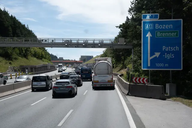 Sowohl SPÖ als auch Liste Fritz sprechen sich grundsätzlich für eine Einhausung der Inntalautobahn im Westen Innsbrucks aus. Trotzdem gibt es Uneinigkeiten. | Foto: APA-Images / SZ-Photo / Mark Siaulys Pfeiffer
