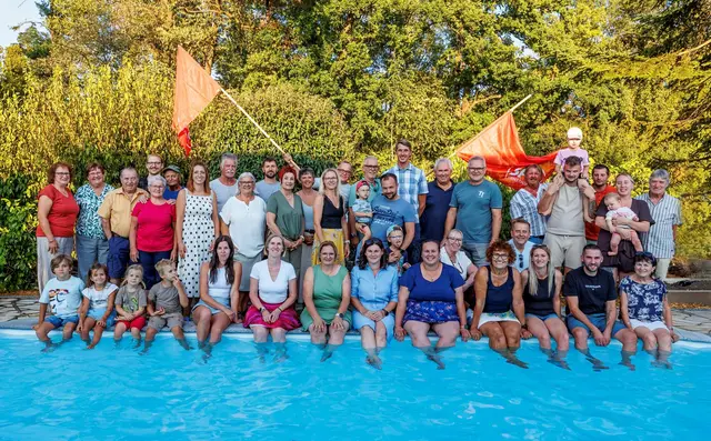 Die Sommerfraktionssitzung der SPÖ Ernsthofen fand  im Garten von Christine Gaßner und Vizebürgermeister Manfred Gaßner in Ernsthofen statt. | Foto: Gerhard Gaßner
