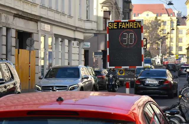 Tempo-30-Zonen können laut der Bezirksvorstehung dazu beitragen, dass Unfalltote vermieden werden.  | Foto: BV18