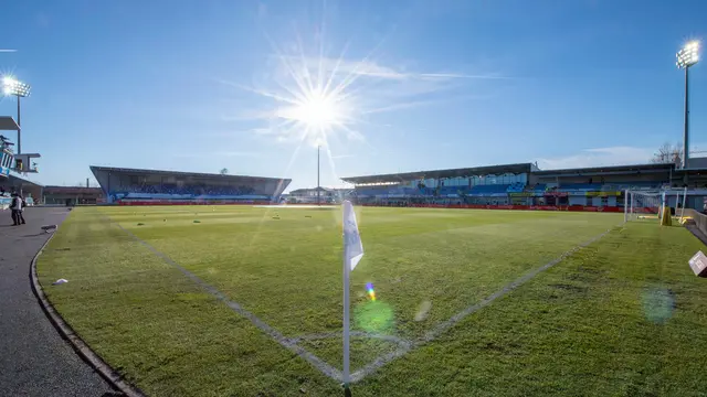 Vor allem beim Punkt Infrastruktur hat der TSV Hartberg im Bundesliga-Vergleich einfach Nachteile. Die allgemeine Spielerzufriedenheit ist im Vergleich zur Vorsaison gestiegen.  | Foto: GEPA Pictures