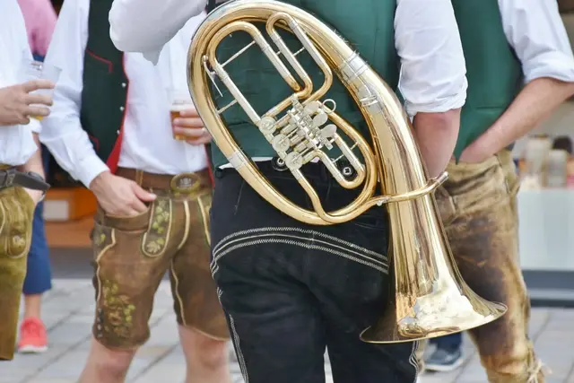 "Blasmusik liegt in der Schloßparkluft" ist ein von der Trachtenmusikkapelle Rechnitz veranstaltetes Sommer-Musikfest am Samstag im Schlosspark Rechnitz | Foto: Pixabay Symbolfoto