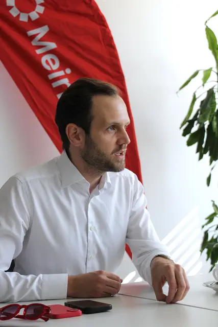 Neos Oberösterreich Landessprecher Felix Eypeltauer: "Wir stehen für das Gegenteil einer Top down-Politik, bei der sich Parteifunktionäre und Berufspolitiker im Hinterzimmer überlegen, wie sie das Land in kleinen Schritten in die eine oder andere Richtung ummodeln. Wirkliche Veränderung kann nur mit der Bevölkerung stattfinden." | Foto: MeinBezirk/Ingo Till