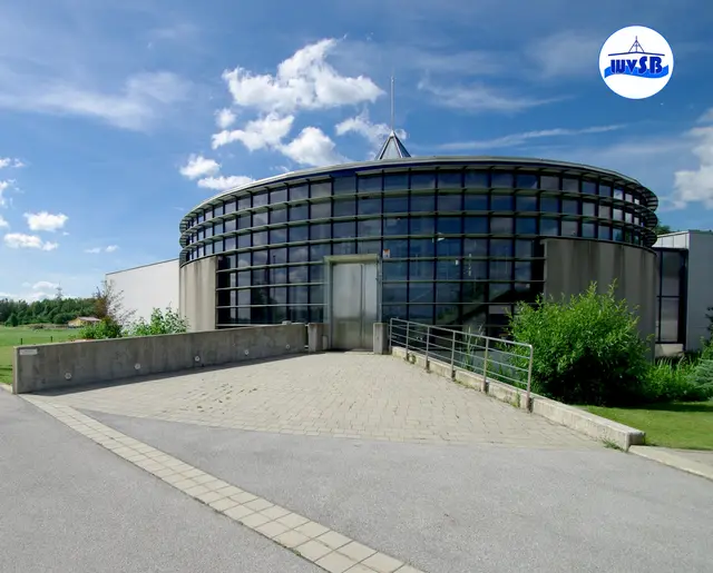 Angesichts steigender Temperaturen und sinkender Niederschläge appelliert der Wasserverband Oberwart an einen bewussten Umgang mit Trinkwasser – insbesondere bei Poolbefüllungen und der Gartenbewässerung. | Foto: Gilles Boccioli