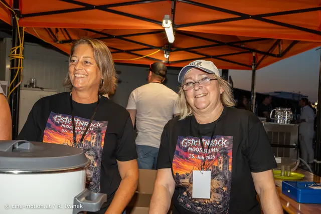 Gemeinderätinnen Gerlinde Kreuz und Birgit Kraft mit bei der Kulinark. | Foto: cine-motion.at / R. Ivanek