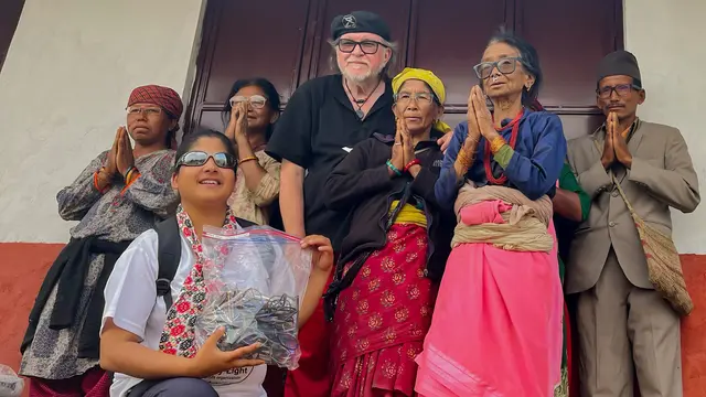 Frizzey Greif ist in Nepal mittlerweile sehr angesehen. | Foto: Frizzey Light