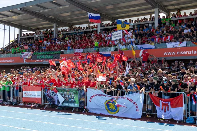 Zahlreiche Fans der FF Johannesberger waren nach Eisenstadt gereist, um die Wettkampfgruppe vor Ort anzufeuern. | Foto: FF Johannesberg und NÖLFV