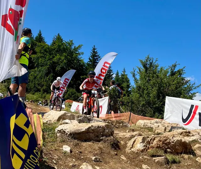 In einem äußerst selektiven Kurs war Sanda Pink kaum zu bezwingen. | Foto: Crazy Cross Biker