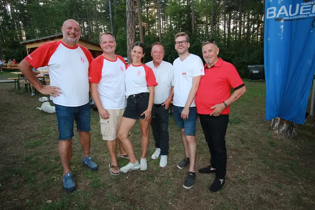 Beste Unterhaltung garantiert: Das Waldfest der SPÖ Ternitz. | Foto: Christian W. F. Gschieszl