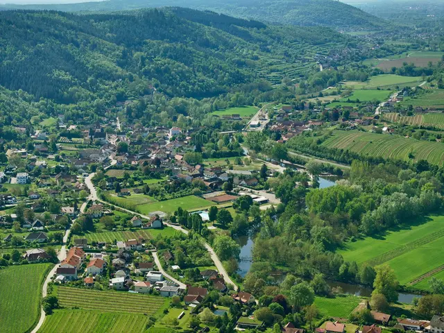 Aus der Region für die Region: Geförderte Projekte sollen Lebensqualität und Wertschöpfung stärken.
 | Foto: Pexels (Symbolbild)