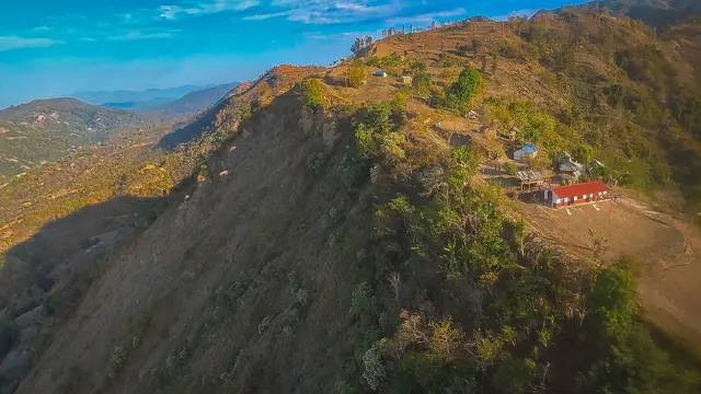 Bildung für eine der abgelgensten Regionen in Nepal | Foto: Frizzey Light