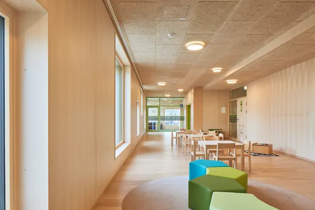 Sanierung und Erweiterung Kindergarten Franz-Martin-Straße, PLOV ARCHITEKTEN | Foto: EMILBLAU Martin Geyer
