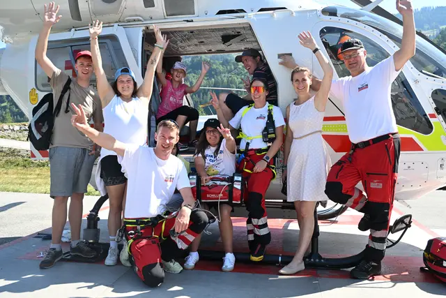 Feuerwehr, Polizei, Wasserrettung und Bergrettung begeisterten die Kinder beim „Heli-Day“ in St. Johann. | Foto: Riedler/Gewolf