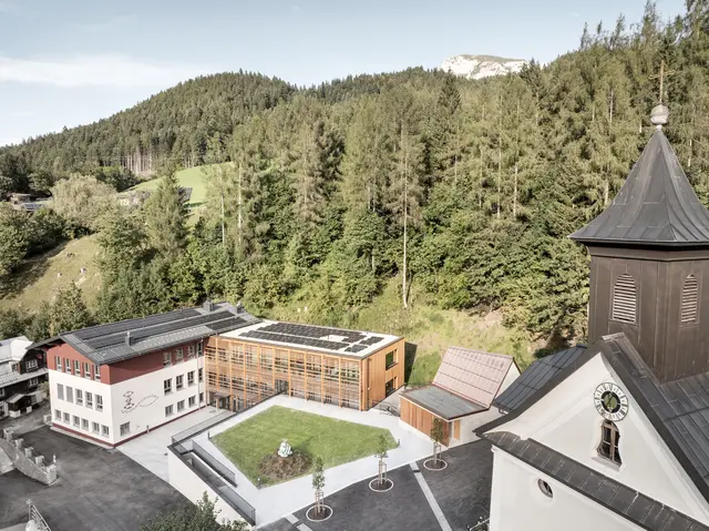 Erweiterung der Volksschule Annaberg-Lungötz, Schwarzenbacher Struber Architekten | Foto: Kurt Kuball