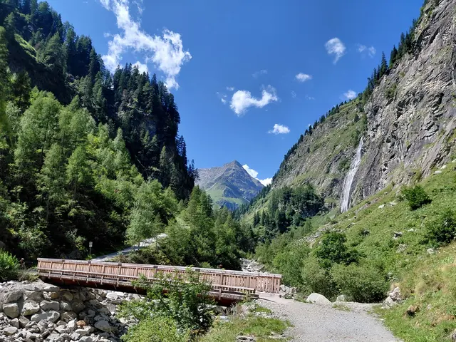 Blick auf die Herzog Ernst Spitze. | Foto: H.Bachinger