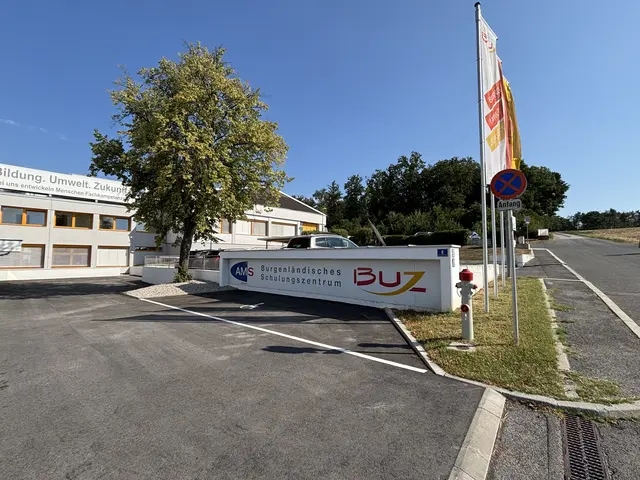 Für die nächsten zehn Wochen springt das Burgenländischen Schulungszentrum in Neutal als Ausbildungsstätte ein. | Foto: Joachim Reumann