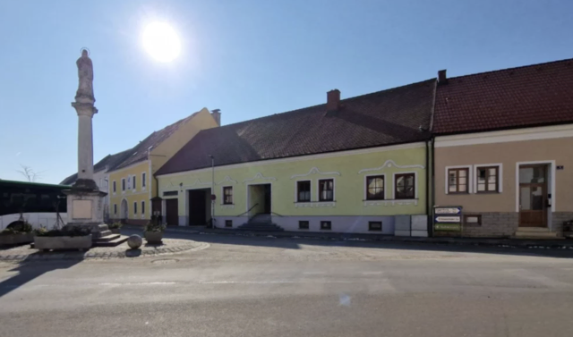 Ein Blick vom Röschitzer Gemeindeamt in Richtung der "Langen Zeile". | Foto: Gemeinde Röschitz