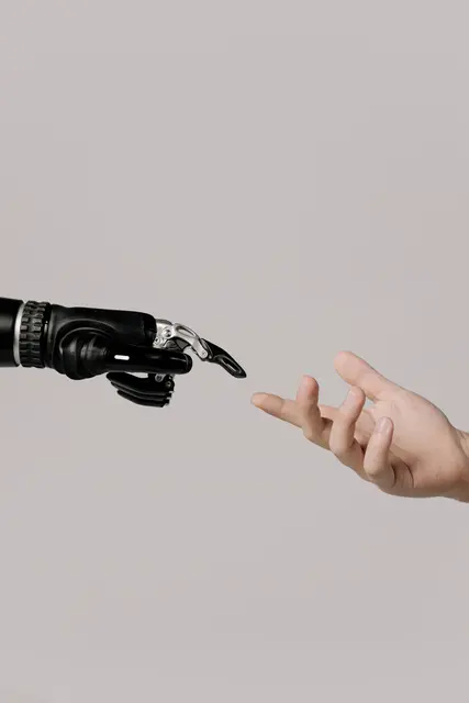 Künstliche Intelligenz ersetzt schon jetzt Arbeitskräfte. Aber nicht die KI selbst ist dein Konkurrent im Job ... | Foto: pexels / cottonbro studio