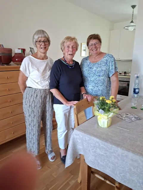 Sprengelbetreuerin Margit Pichlmayr, Frau Anna Sandner und Obmann-Stv. Elfriede Tramberger | Foto: NÖ’s-Senioren - Seitenstetten