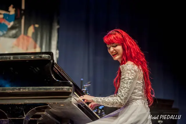 Jo Carpenter tritt alleine, im Trio oder als Teil einer Band auf. | Foto: Michel Piedallu