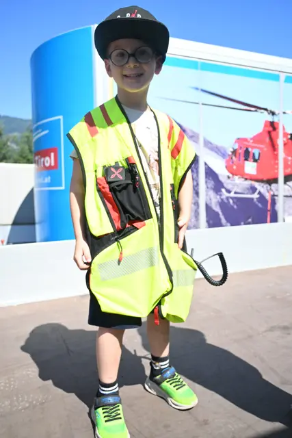 Beim „Heli-Day“ können sich die Kinder allerdings nicht nur ein Bild von den Organisationen machen sondern voll eintauchen und selbst austesten. | Foto: Riedler/Gewolf