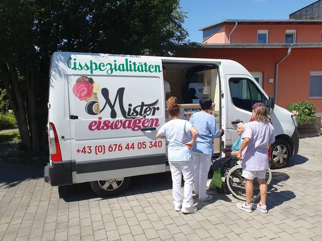 Auch das Pflegepersonal freute sich darüber | Foto: Josef Kurzmann