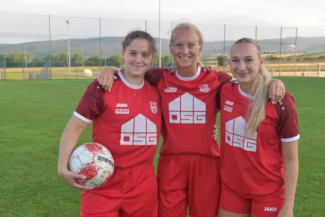 SC Bad Sauerbrunn: Kamilla Wollner, Isabella Halbauer Juliette Schafhauser | Foto: MeinBezirk/Michael Strini