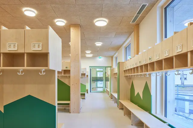 Sanierung und Erweiterung Kindergarten Franz-Martin-Straße, PLOV ARCHITEKTEN  | Foto:  EMILBLAU Martin Geyer