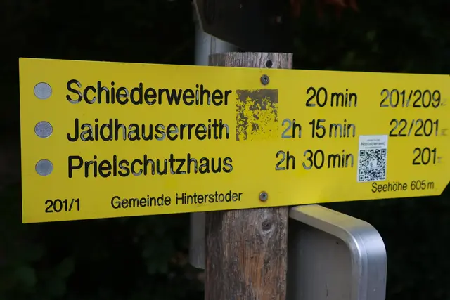 Weil eine Frau ihre Buchung in einer Hütte nicht wahrgenommen hatte und ihre Schwester sie nicht mehr erreichen konnte, begannen Einsatzkräfte mit der Suche nach ihr. | Foto: laumat.at/Matthias Lauber