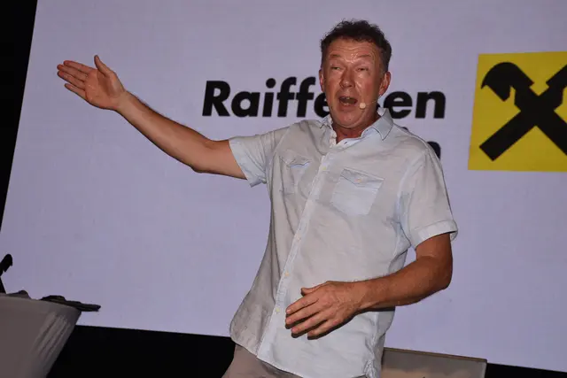 Mario Sacher. Generalversammlung der Raiffeisenbank Grein mit dem anschließenden Sommerfest im Meierhof der Burg Clam. | Foto: Robert Zinterhof