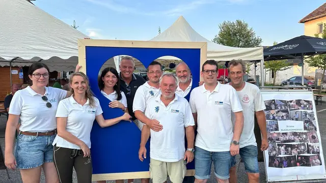 Vizebürgermeister Martin Nachbagauer-Steiner (m.) darf auch Landeshauptmann Mario Kunasek beim Sommerfest begrüßen. | Foto: FPÖ