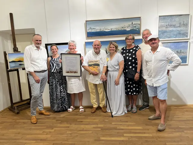 Gratulation durch LH Doskozil und Jubiläumsausstellung in der Landesgalerie als Geschenk zum 85. Geburtstag | Foto: Gesa Buzanich