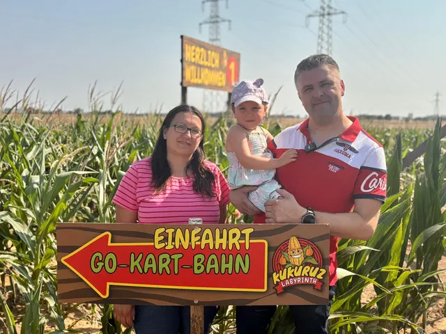 Gattin Gertraud Eggenhofer mit Sofie und CHef Michael Andres. | Foto: Markus Kahrer