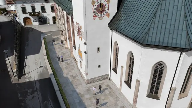 Das Rendering zeigt, wie der Zugang der Kirche ab Herbst aussehen wird.  | Foto: Pfarre Seefeld