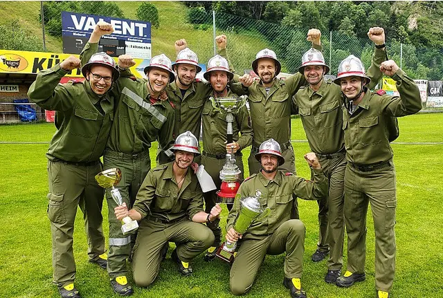 Pokale und Trophäen pflasterten den Weg der Bewerbsgruppe Sellrain II in dieser Saison. | Foto: FF Sellrain