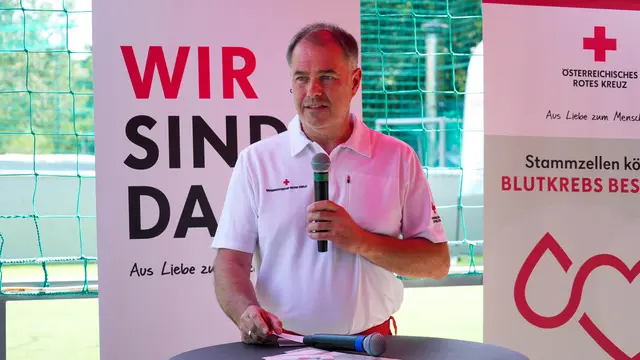 Der stellvertretende Generalsekretär des Österreichischen Roten Kreuzes, Peter Kaiser. Das Rote Kreuz hat 90.000 registrierte, potenzielle Stammzellenspender in der Kartei. 285 Stammzelltransplantationen hat man begleitet. | Foto: Andreas Pölzl/MeinBezirk