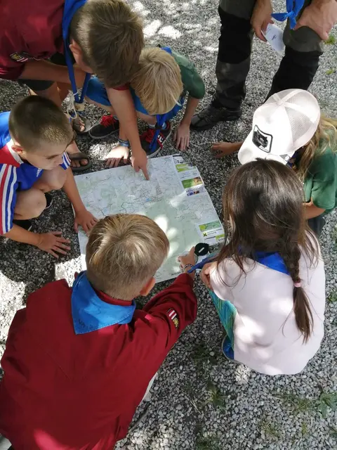 Beim Gruppenlager waren alle drei Altersstufen – WIWÖ, GUSP und CAEX – gemeinsam unterwegs und erlebten, was Pfadfindersein ausmacht: Abenteuer, Gemeinschaft, Selbstständigkeit und viel Spaß. | Foto: Pfadfinder Bad Ischl