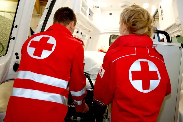 Der Schwerverletzte wurde ins Klinikum Wels eingeliefert. | Foto: ÖRK