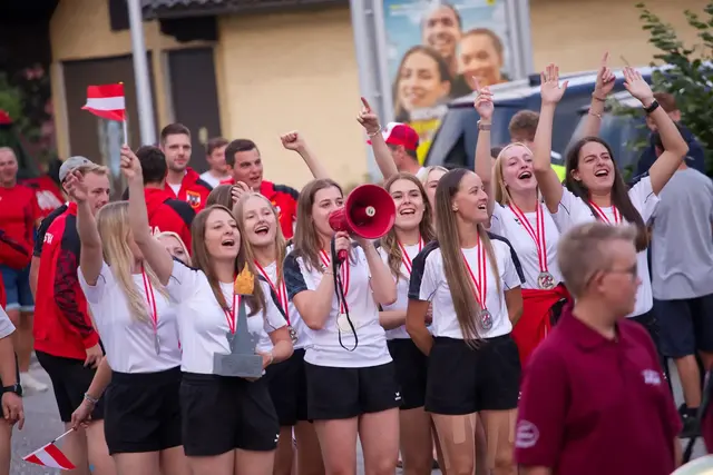 Die Damengruppe Julbach holte den Vizeweltmeistertitel. | Foto: BFK-Rohrbach/Sonnleitner