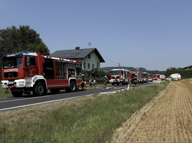 Insgesamt waren 115 Einsatzkräfte der Feuerwehren vor Ort. | Foto: FF Ottnang am Hausruck