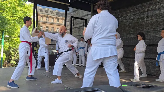 Vorführung von Karate Fit Wien