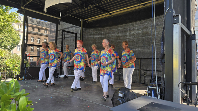 Line Dance Gruppe der Pensionist:innen